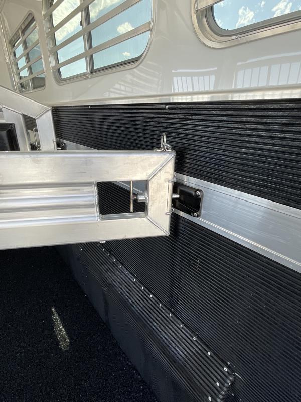 NEW_2023_Elite_Trailers_3BP_3_Horse_Bumper_Pull_Horse_Trailer_With_Ramp_5G5572auk81x