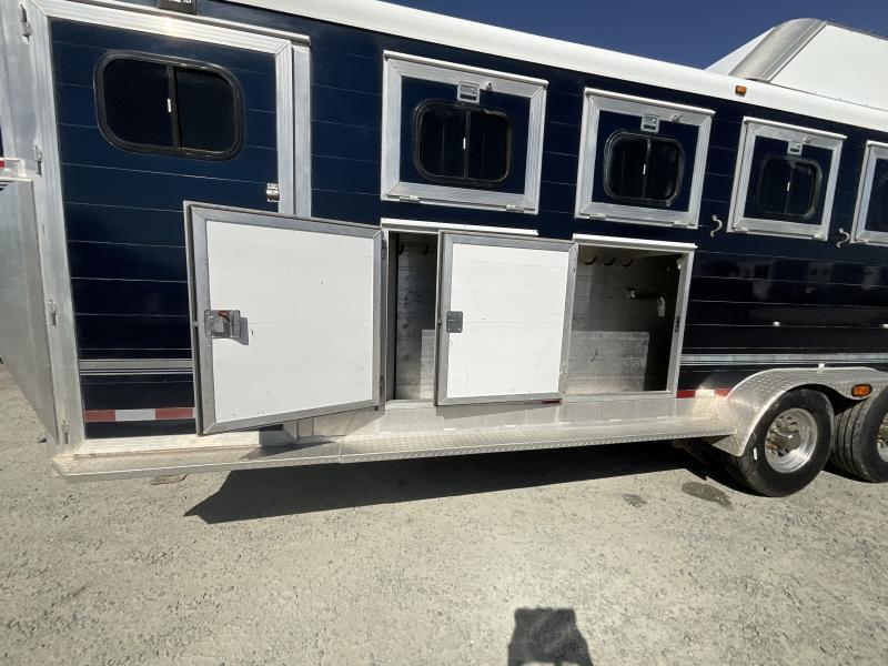 Pre-Owned_2005_Jamco_Trailers_4HGN_4_Horse_GN_Horse_Trailer_Cqm4FEzdotur