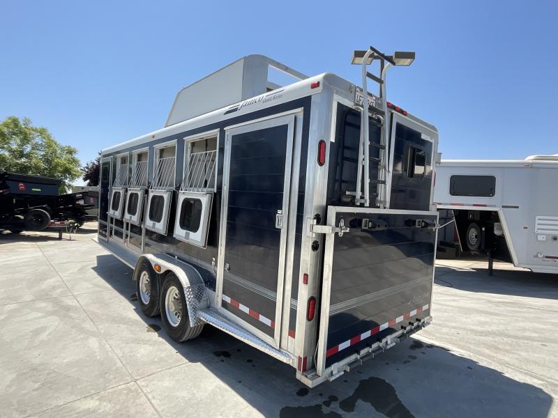 Pre-Owned_2005_Jamco_Trailers_4HGN_4_Horse_GN_Horse_Trailer_jdxroOi60tbr